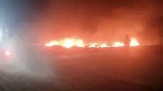 Tarlada makine kıvılcımı anızı tutuşturdu, ekipler yangını büyümeden söndürdü