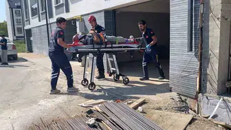 Bursa'da tamir yapmak isterken 1,5 tonluk aracın altında kaldı