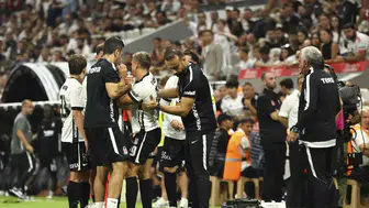 Beşiktaş’ın yeni yıldızı Trossard’dan kötü haber geldi