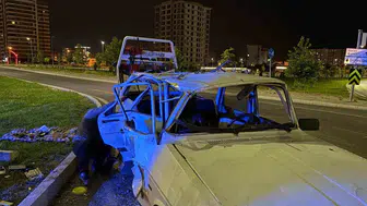 Kayseri'de kavşakta çarpıştılar, 4 kişi hastanelik oldu