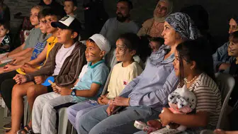 Sakaryalı çocuklar Yeniköy’de mahalle şenliğiyle buluştu