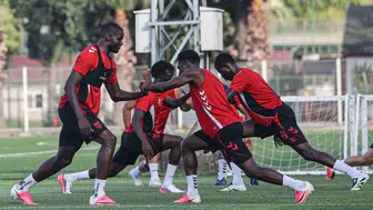 Samsunspor Rize deplasmanında sezonun ilk galibiyetini kovalıyor