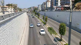 İzmir yollarında araç yoğunluğu artıyor