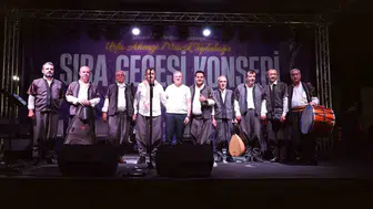 Hacılar Meydanı sıra gecesiyle şenlendi