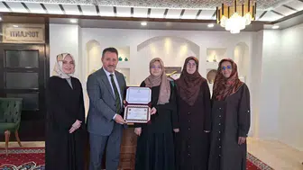 Bilecik'te hafızlık eğitimini tamamlayan Kübra Kalaycı icazetini aldı