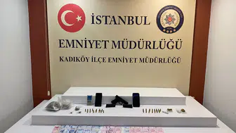 Kadıköy'de uyuşturucu operasyonu 14 yıl hapis cezasıyla aranan hükümlü yakalandı