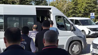 Kuyumcu kılıflı siber vurgun: 8 ilde eş zamanlı operasyonla çökertildiler