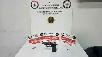 Bafra'da narkotik baskını: Ev ve araçtan cephanelik çıktı