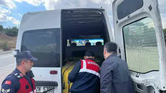 Bilecik'te jandarmadan geniş çaplı huzur operasyonu: Aranan isimler kıskıvrak yakalandı