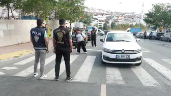 Esenyurt'ta okul zili çaldı, polis gökyüzünden göz hapsine aldı