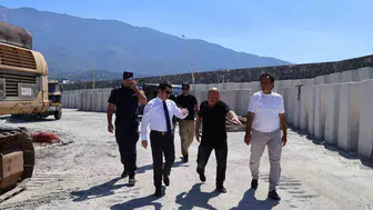 Arsuz'da denizcilik altyapısı güçleniyor: Balıkçı barınağında hummalı çalışma