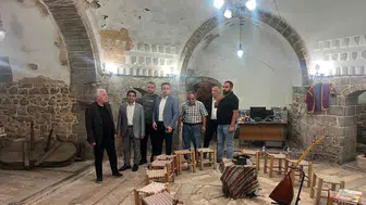 Osmanlı beylerinin uğrak noktasıydı: Tarihi hamam şimdi kaderine terk edildi