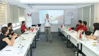 Adana sanayisinde yeni dönem: Yönetim becerileri ve sürdürülebilir büyüme masaya yatırıldı