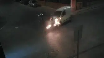 Tarsus'ta kavşak dehşeti: Güvenlik kamerası o anları saniye saniye kaydetti