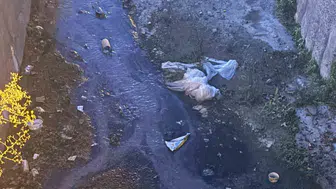 Urla'da isyan ettiren koku: Emekli öğretmenden belediyeye çarpıcı teklif