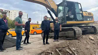 Yakutiye'de Mesai Saatleri Unutuldu: Başkan Uçar Sahada Vatandaşın Nabzını Tutuyor