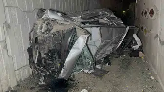 Samsun'da gece yarısı dehşeti: Otomobil hurdaya döndü