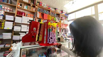 Patnos'ta okul zili öncesi bütçe sınavı: Veliler ve esnafın ortak telaşı