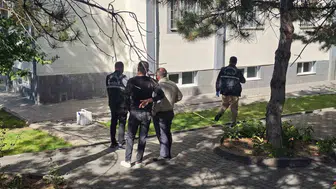 Kayseri'de apartman faciası: Üçüncü kattan düşen genç kız yaşam mücadelesi veriyor