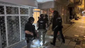 Terörün finansmanına zekât kılıfı: İstanbul merkezli operasyonda 6 şüpheli yakalandı