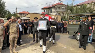 Yüksekova evladını dualarla uğurladı: Şehit Ziya Koparan son yolculuğuna çıktı