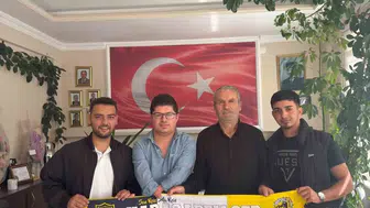Karacabey'de sarı lacivertli dayanışma: Öğrencilerin yüzünü güldürdüler