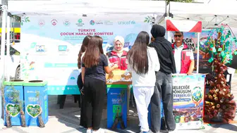 Elazığ Cumhuriyet Meydanı'nda iklim alarmı: Gelecek nesiller için harekete geçildi