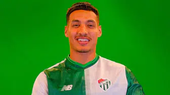 Bursaspor'da farklı galibiyetin ardından gelen şok: Yıldız oyuncudan kötü haber