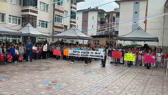 Zonguldak Alaplı'da ders zili heyecanı: Yeni eğitim yılı törenle başladı