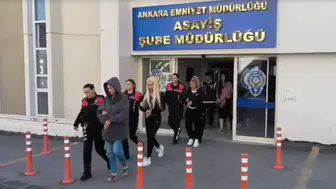 Sosyal medyada müstehcenlik operasyonu: Şarkıcı Tuğba Ekinci gözaltına alındı