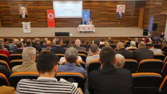 Dijital çağda aile huzurunu korumanın yolu: Peygamberimizin örnek hayatı Bayburt'ta konuşuldu