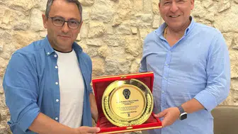 Üniformayı babasından devraldı: 30 yıllık onurlu mücadelenin zirvesinde duygusal veda