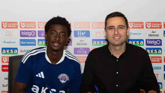 Kasımpaşa'nın İngiliz Yıldız Hamlesi: Premier Lig'den İstanbul'a Transfer