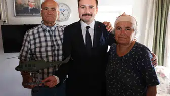 Gökçeada'da anlamlı buluşma: Kahraman gaziler evlerinde ziyaret edildi