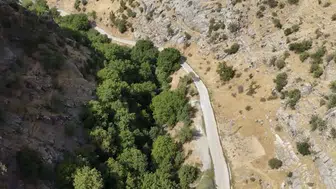 Ballı Mahallesi'nde çamurlu yollar tarih oluyor: Beton yol hamlesi başladı