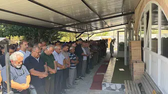 Gazeteci İlter Sağırsoy’un ailesini yasa boğan kayıp: Hacı Nevzat Ulucan son yolculuğuna uğurlandı