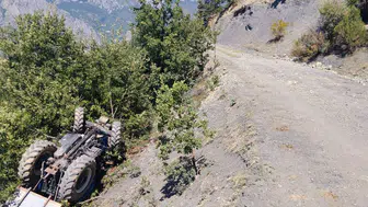 Traktör faciası: Tarla yolunda can pazarı yaşandı