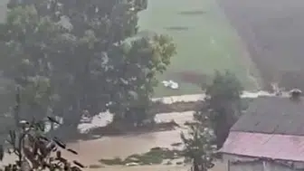 Sakarya'da kabus dolu gece: Dere taştı, yollar göle döndü