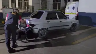 Hurda fiyatına satılan araçtan servet çıktı: Motorun içine gizlemişler