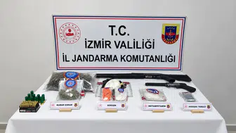 Bayındır'da zehir tacirlerine jandarma darbesi: 8 kişi kıskıvrak yakalandı