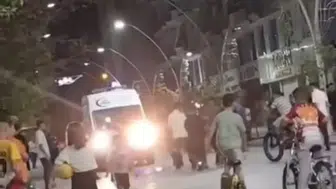 Kızıltepe'de akşam saatlerinde dehşet anları: Bıçaklar çekildi, üç kişi hastanelik oldu