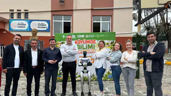 Samsun'un teknoloji elçisi köy okulunda: CANİKMAN çocuklarla buluştu