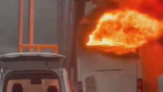 Kuzey Marmara Otoyolu'nda dehşet anları: Yolcu otobüsü alevlere teslim oldu