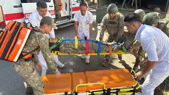 Mehmetçik olası afetlere karşı teyakkuzda: 3. Ordu'dan kapsamlı deprem provası