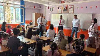 Aydın'da eğitim seferberliği: 500 öğrencinin okul heyecanına ortak oldular