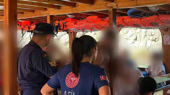 Bodrum açıklarında deniz üzerinde zamana karşı yarış: Sahil Güvenlikten kritik müdahale