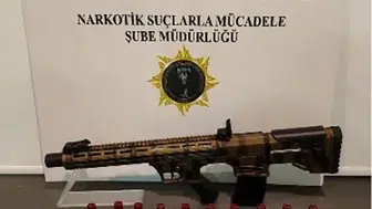 Samsun'da narkotik baskın: Binlerce hap ve silah ele geçirildi