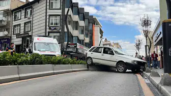 Karabük'te dehşet anları: Yaya mucizevi şekilde kurtuldu, sürücü hastanelik oldu