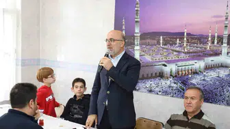 Afyonkarahisar'da duygusal veda: Lütfü İmamoğlu yeni görevine uğurlandı