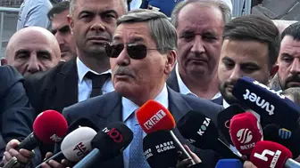 Melih Gökçek'ten adliye çıkışı meydan okuma: Televizyonlarda bol bol konuşacağız